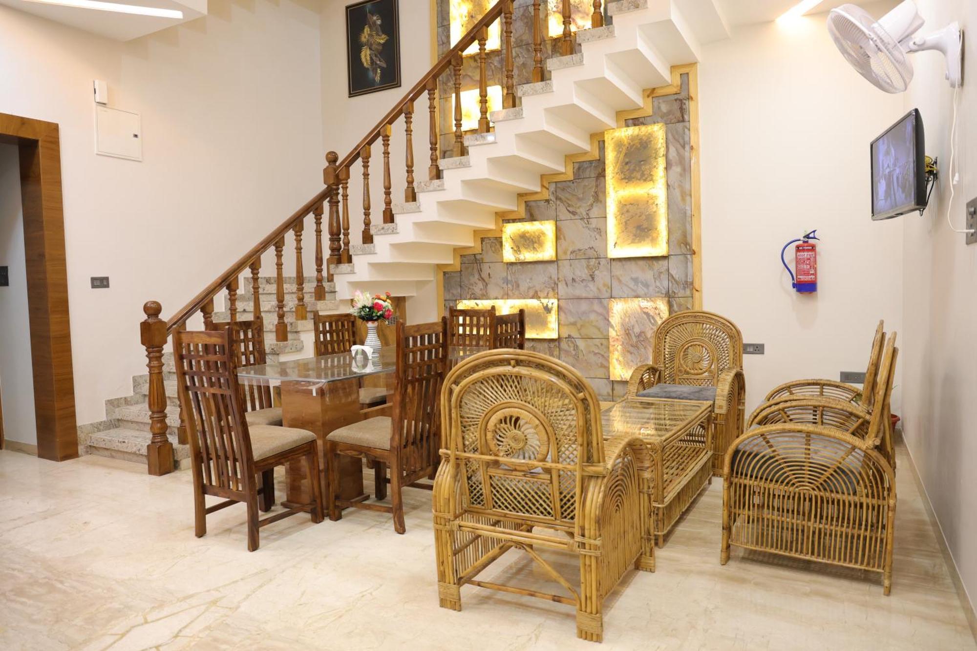 Amritam Palace A Luxury Ac Home Stay Ringas Kültér fotó