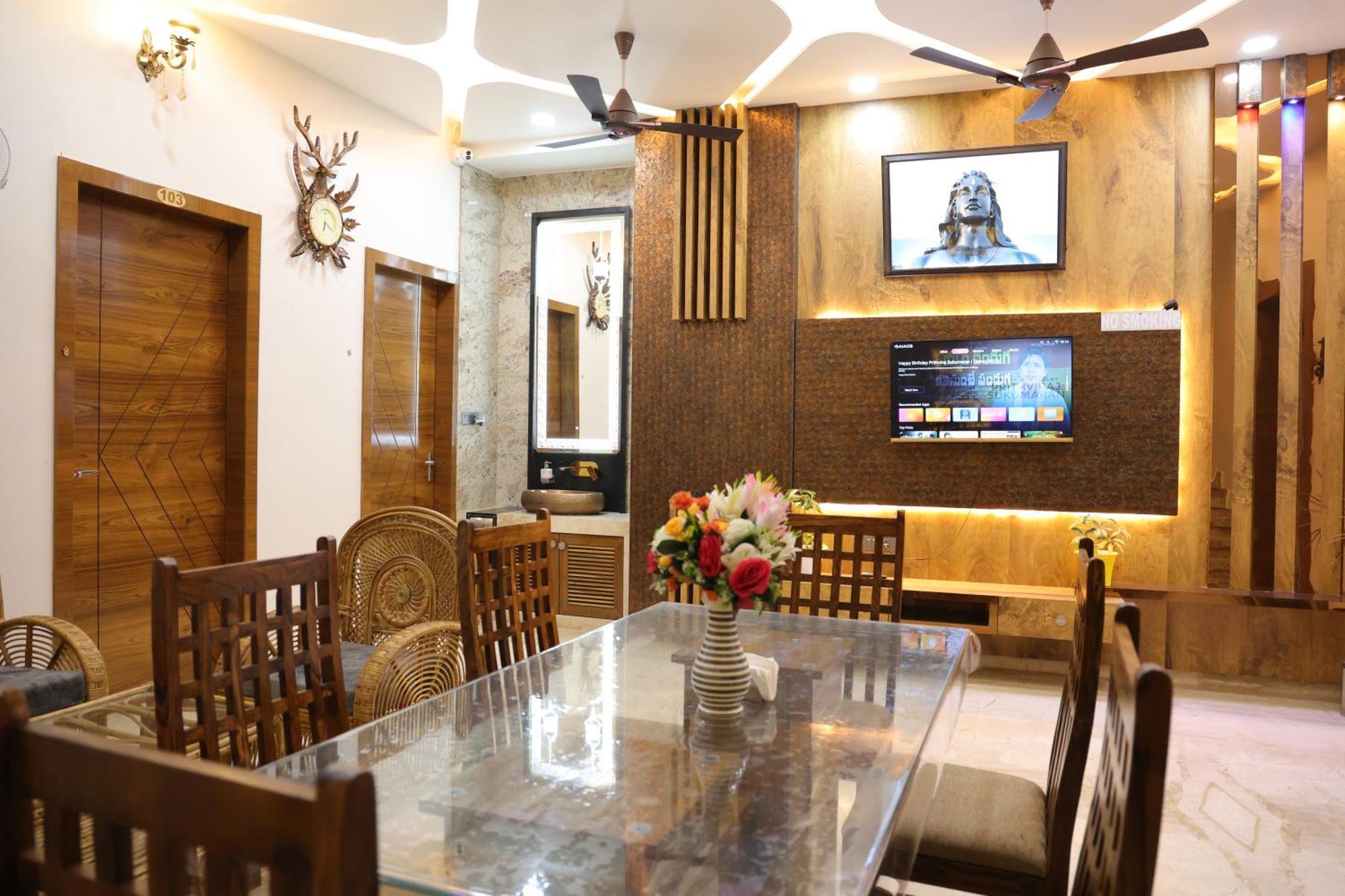 Amritam Palace A Luxury Ac Home Stay Ringas Kültér fotó