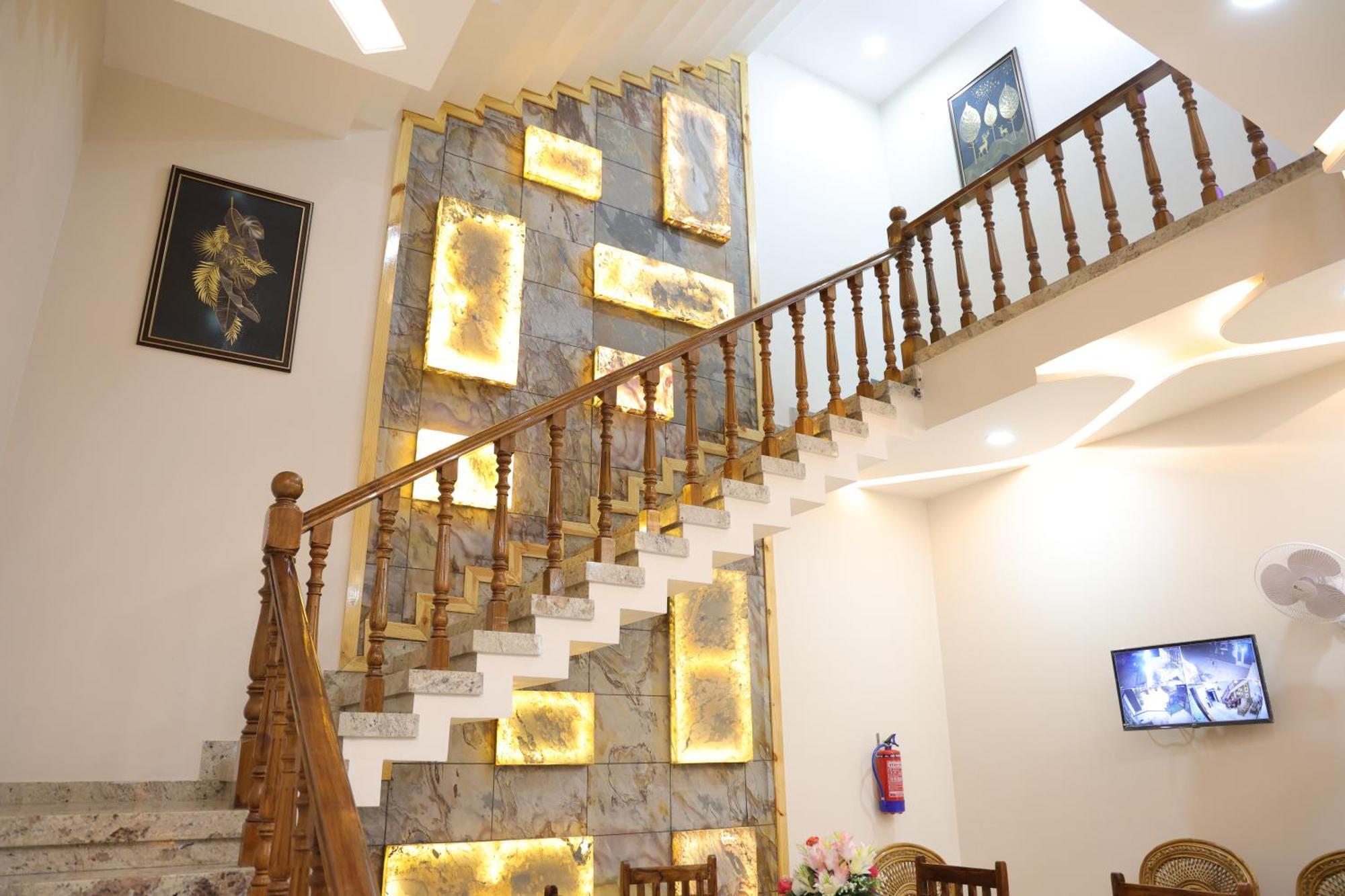 Amritam Palace A Luxury Ac Home Stay Ringas Kültér fotó
