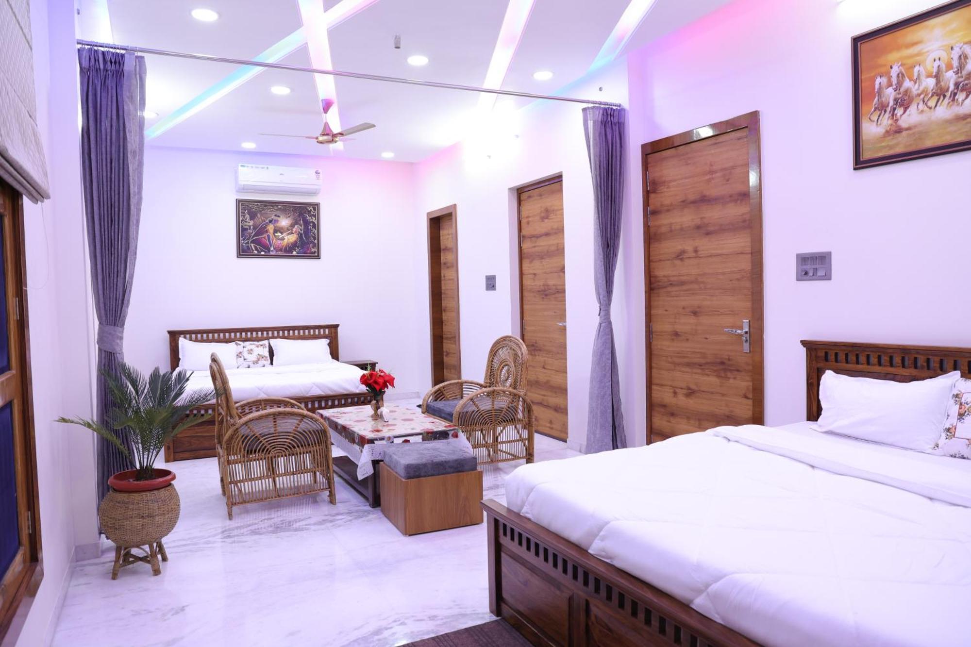 Amritam Palace A Luxury Ac Home Stay Ringas Kültér fotó