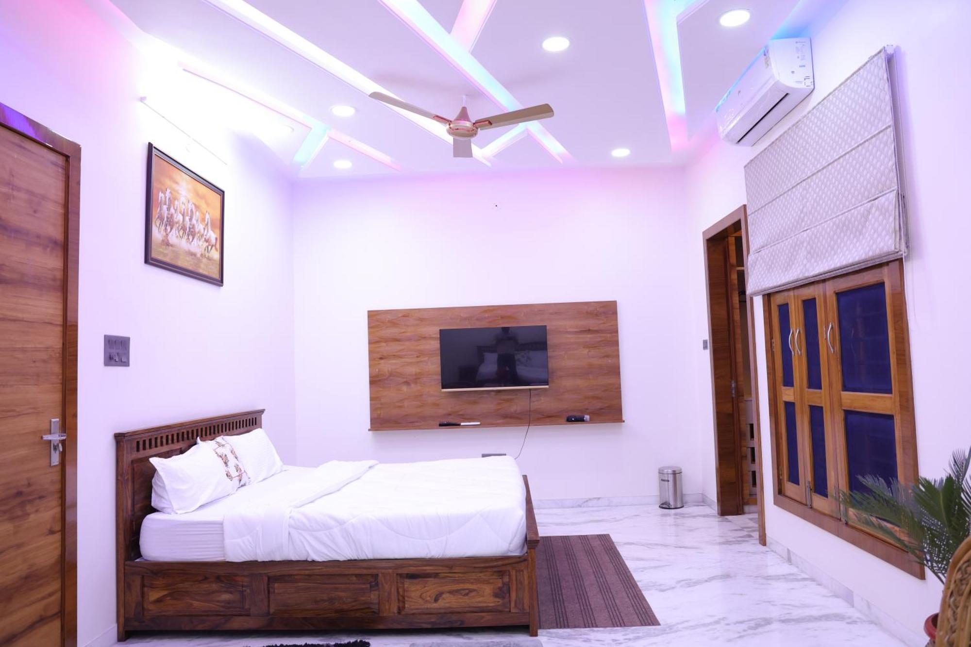Amritam Palace A Luxury Ac Home Stay Ringas Kültér fotó
