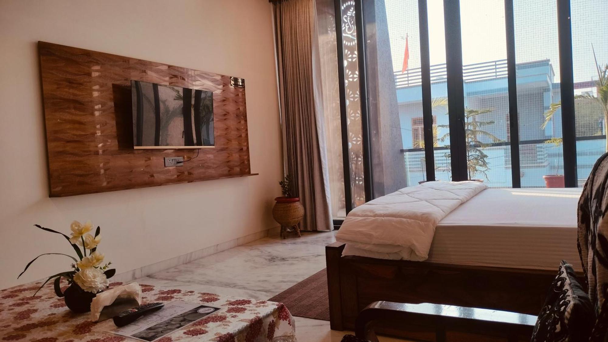 Amritam Palace A Luxury Ac Home Stay Ringas Kültér fotó